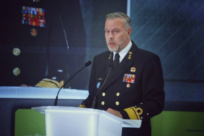 Możliwy atak Rosji na jeden z krajów NATO. Sojusz nie gwarantuje automatycznej odpowiedzi