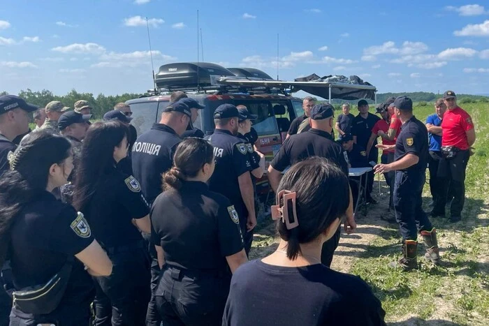 На Івано-Франківщині зник шестирічний хлопчик: пошуки тривають другу добу