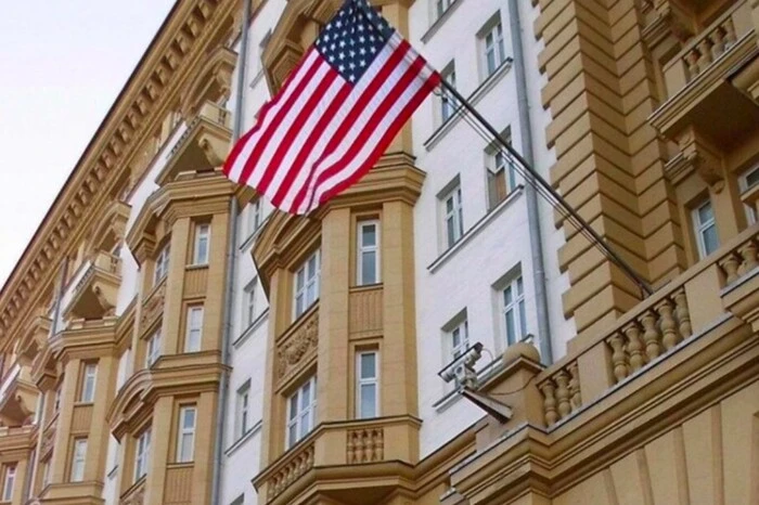 США отменили встречу с Россией по нормализации работы посольств