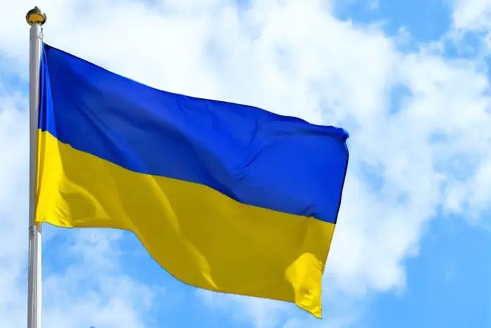 С здания Специальной следственной службы в Литве украден флаг Украины