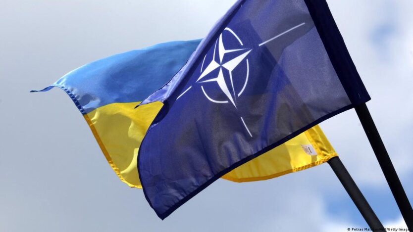 Der NATO-Generalsekretär hat das Volumen der militärischen Hilfe bekannt gegeben: wie viel die Ukraine im Jahr 2025 erhalten wird