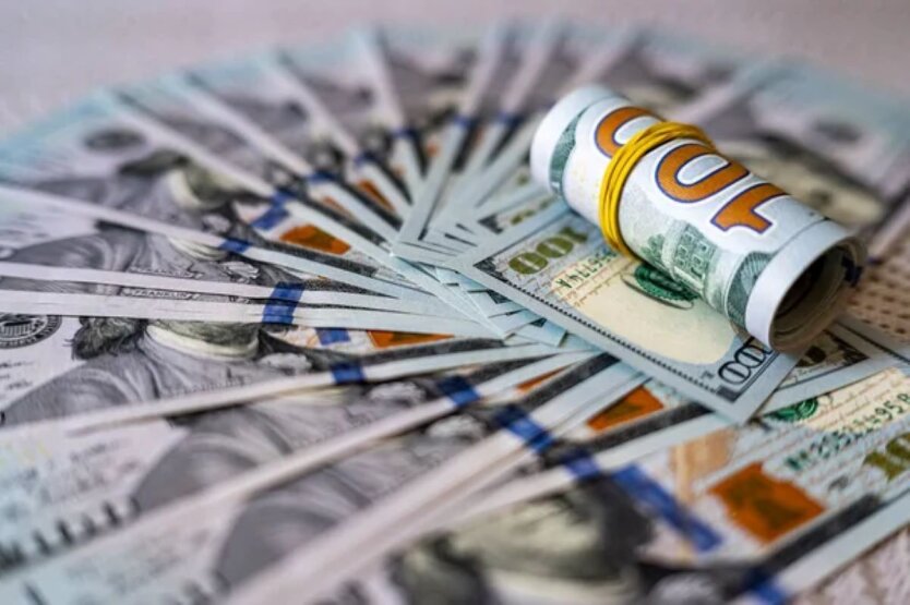 Euro przebije poziom 50: ekspert nazwał czynnik, który osłabi hrywnię w lipcu