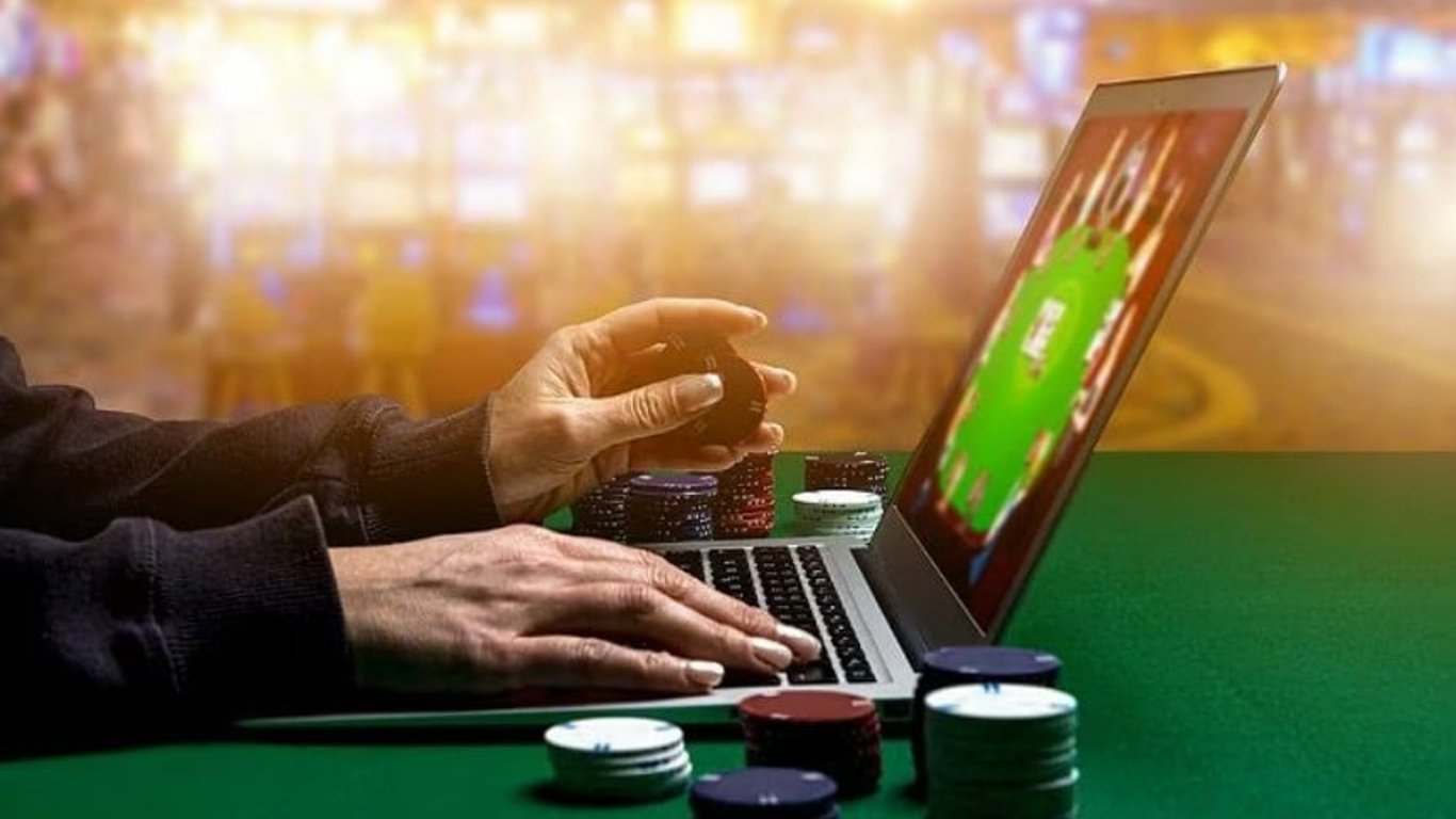 Największa specjalna konfiskata — sąd zajął 2,6 miliarda od kasyna internetowego