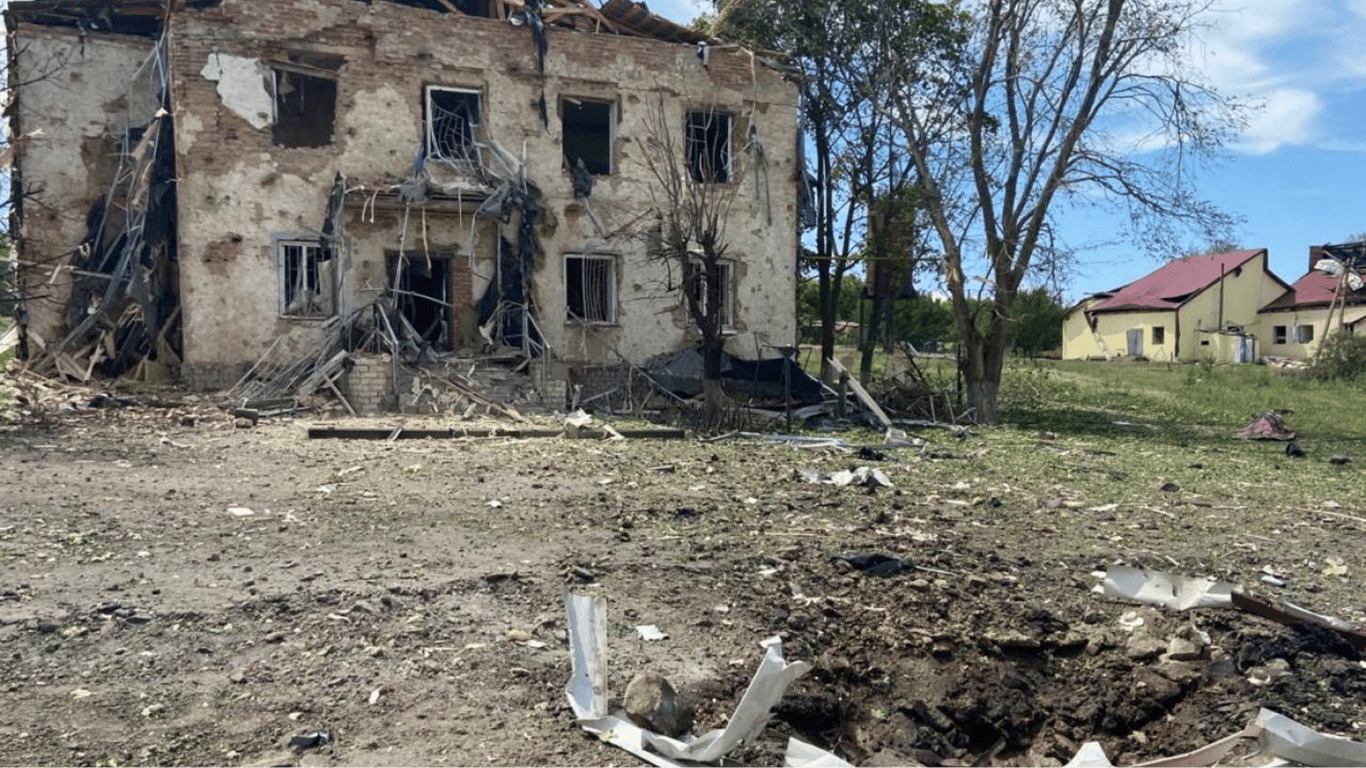 Rosjanie z lotnictwa zaatakowali Charkowszczyznę - są ranni